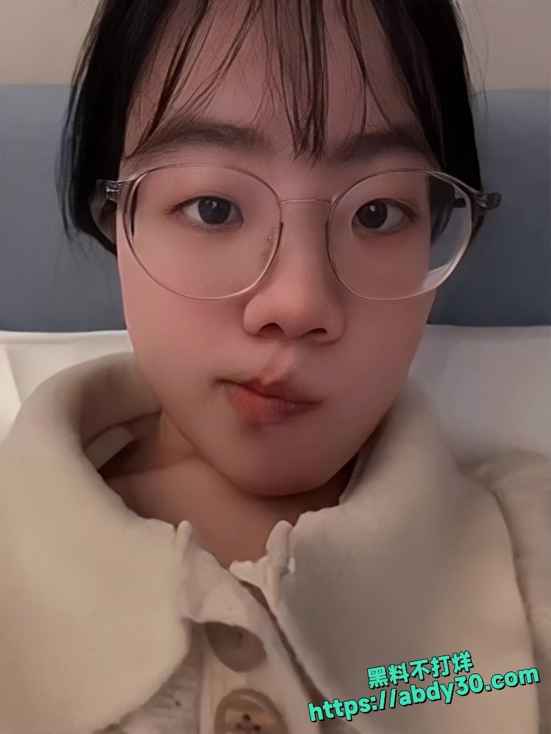 王诗园和学长性爱视频泄漏1