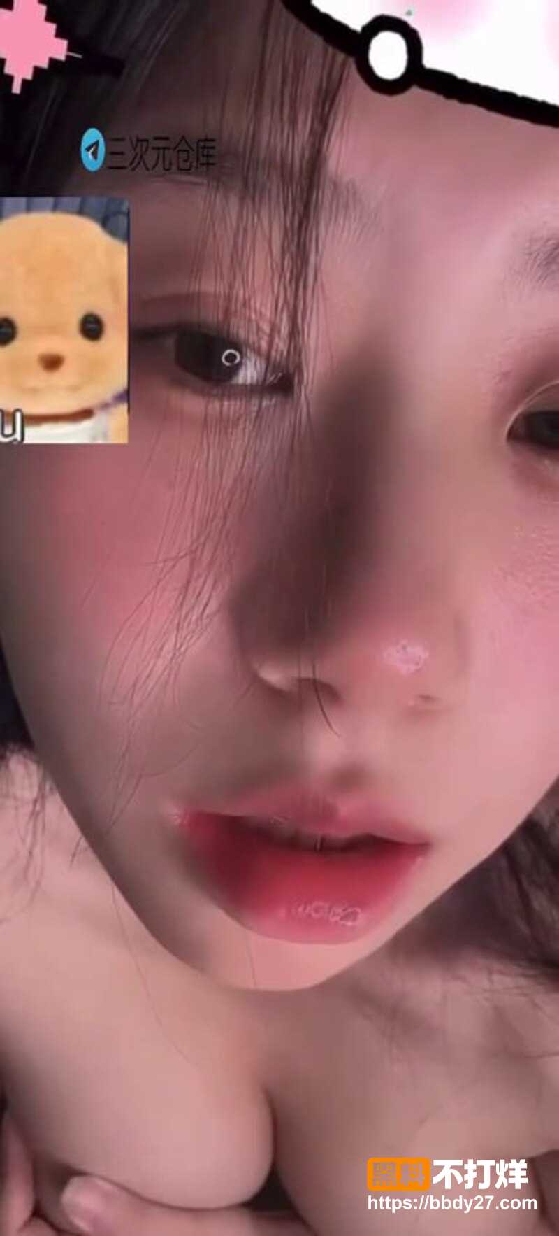 抖音65万粉丝网红小云同学3