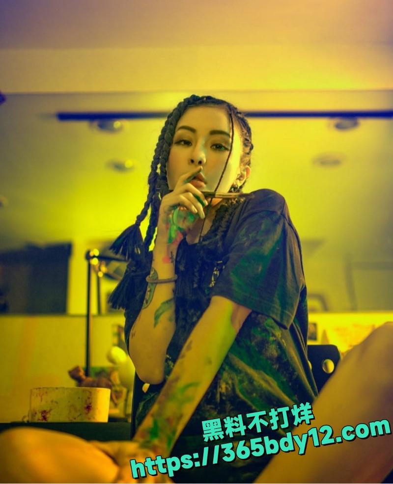 梁云菲约炮视频高价流出12.