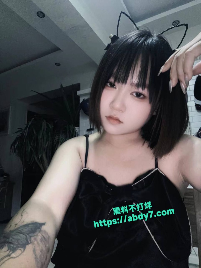 甘肃嘉峪关汽车销售骚逼徐璐 6