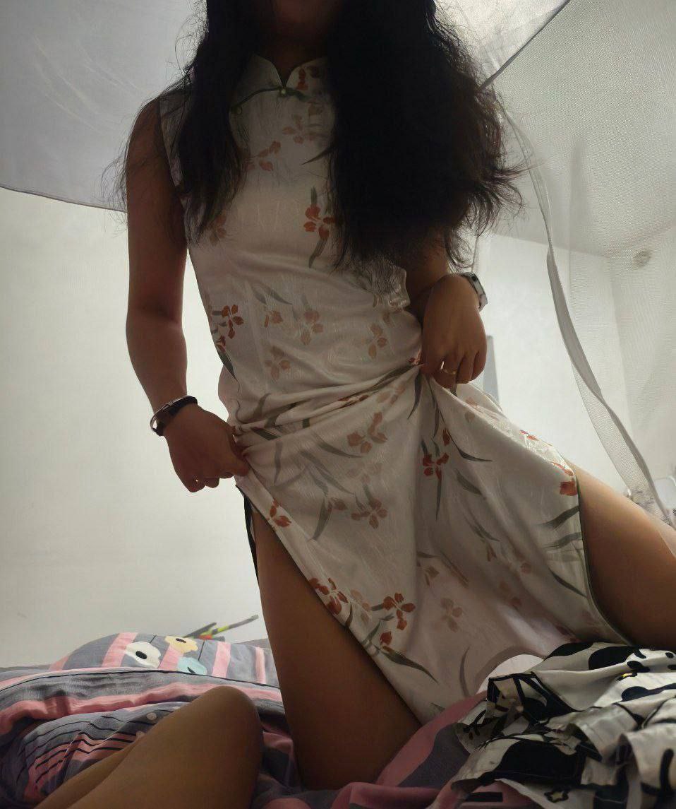 1002年苏州女教师汉服民族风女上位
