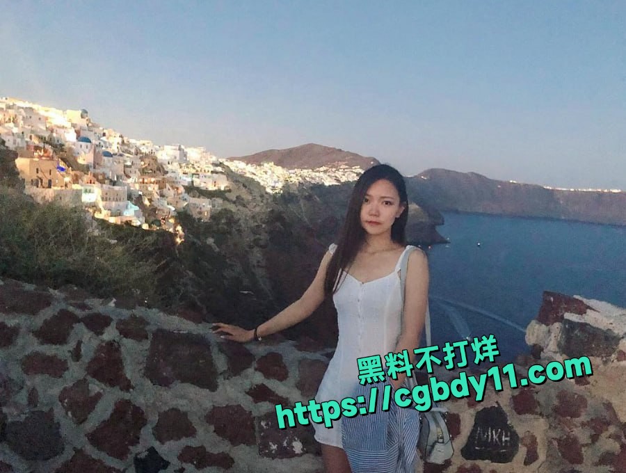 中石油国际杨溢生活照3