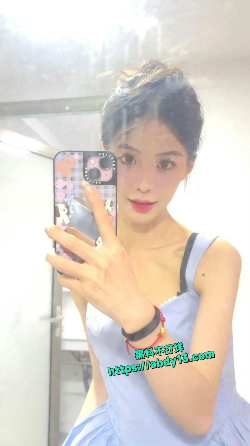 留学生陆雪陪睡领导 7