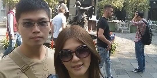 喜欢玩性爱自拍的夫妻大量不雅私拍视图流出从年少到结婚