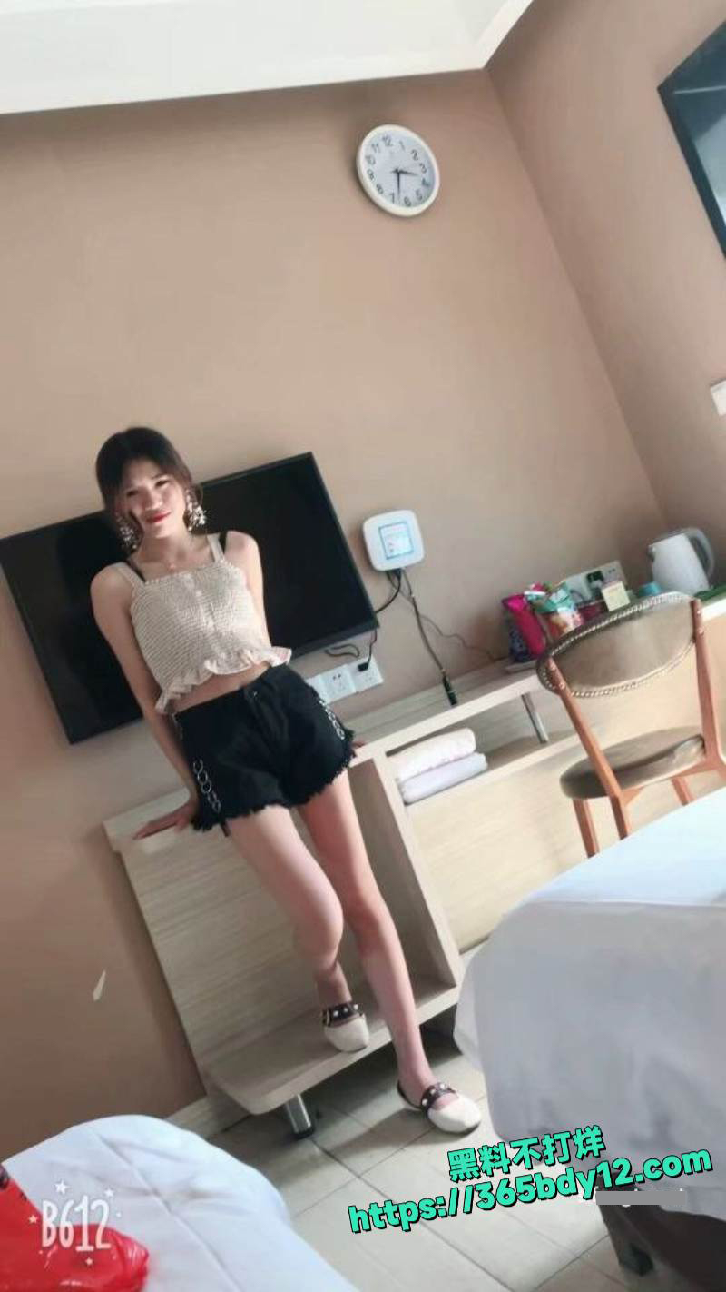 广西百色乖乖女陈小莹分手性爱视频泄露