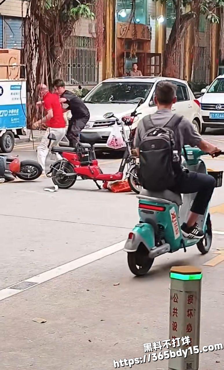 外卖员大战老大爷5