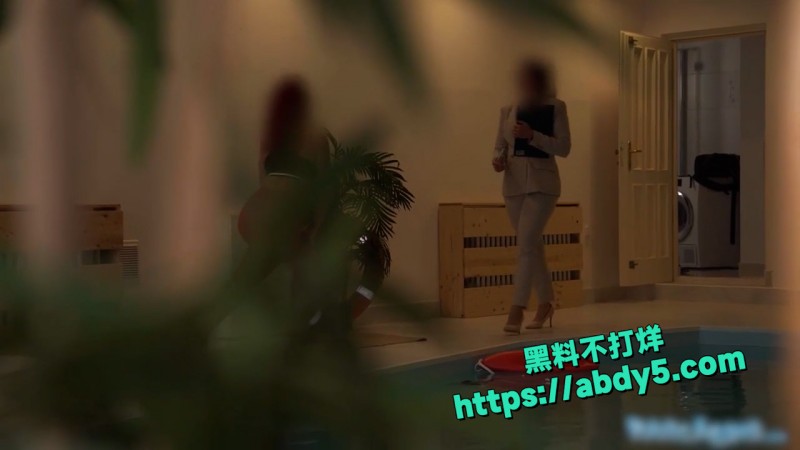 捷克街头系列眼镜妹 4