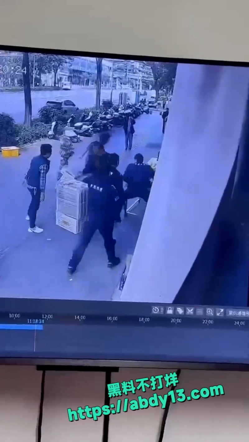 城管给你一点小小的教训  1