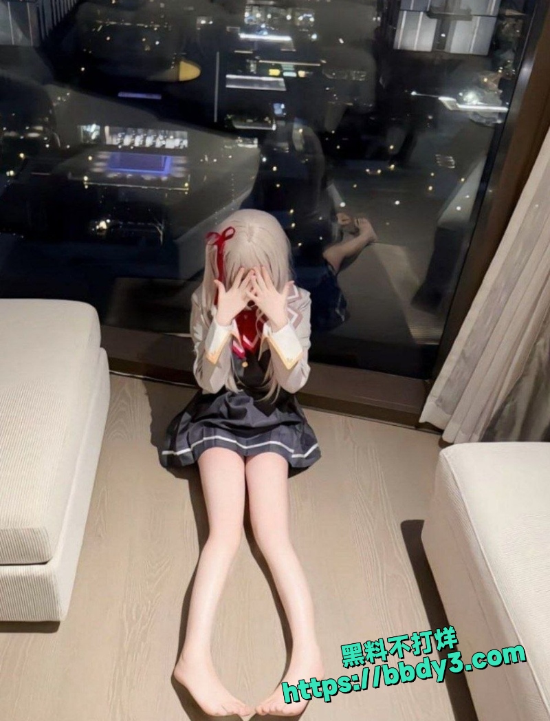 福利姬幼水若若 2