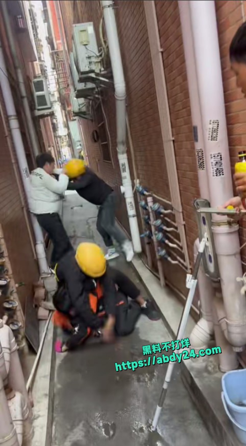 外卖小哥互殴打架1
