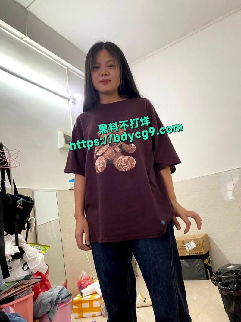 河南反差婊骚货赵露露