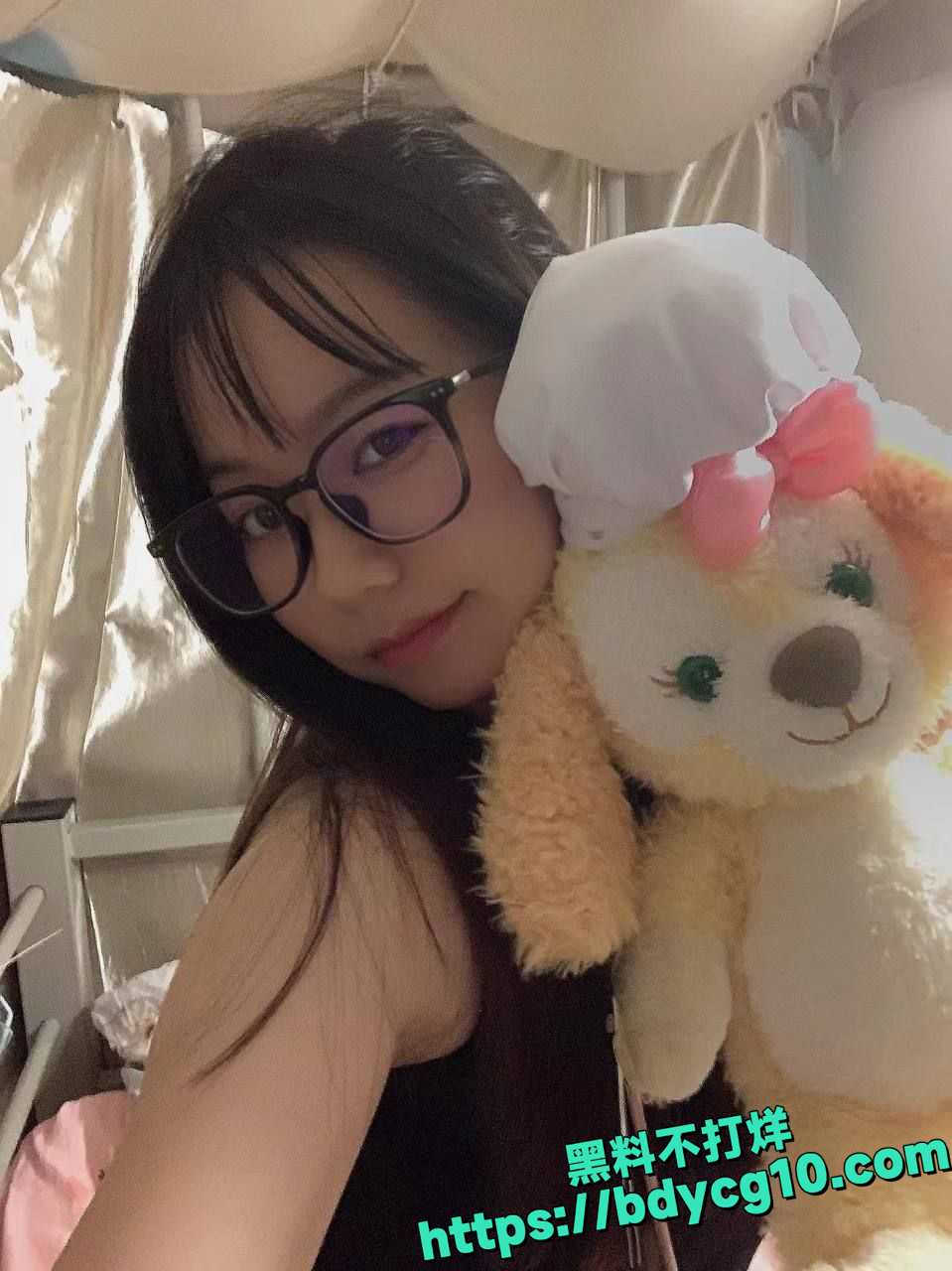 幼师开房撩男友2