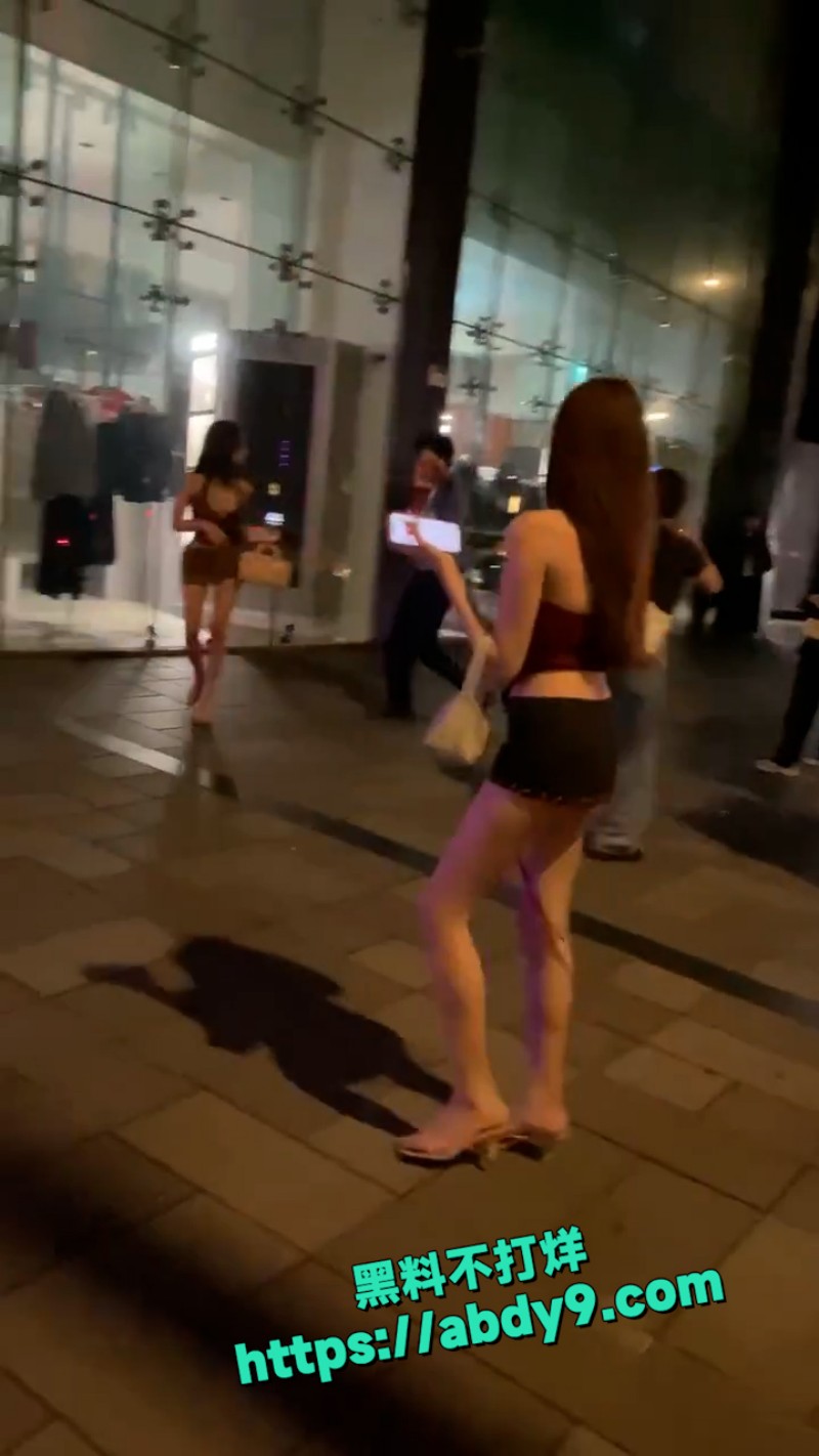 台湾男子看不惯泰国人妖 4