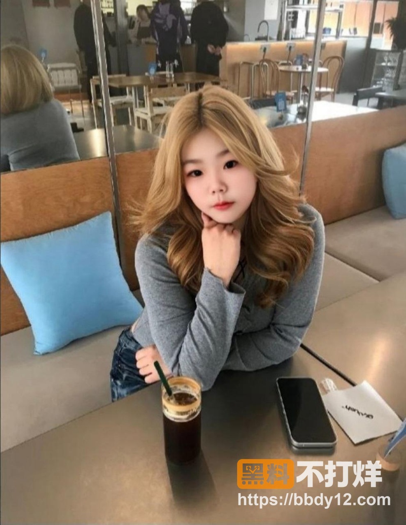 图片浙江20岁大二白虎巨乳10