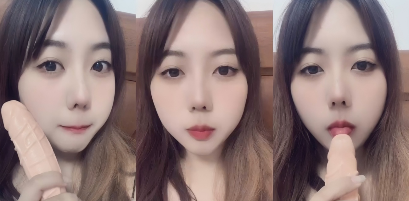 探探苏州妹子太会玩 花点小钱远程调教 假鸡巴跳蛋齐上阵 逼毛浓密超刺激