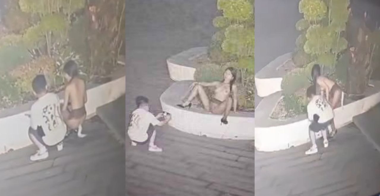 上海浦东沔青公园的瓜 骚鸡深夜跟男人玩户外露出拍淫照被监控拍下曝光！