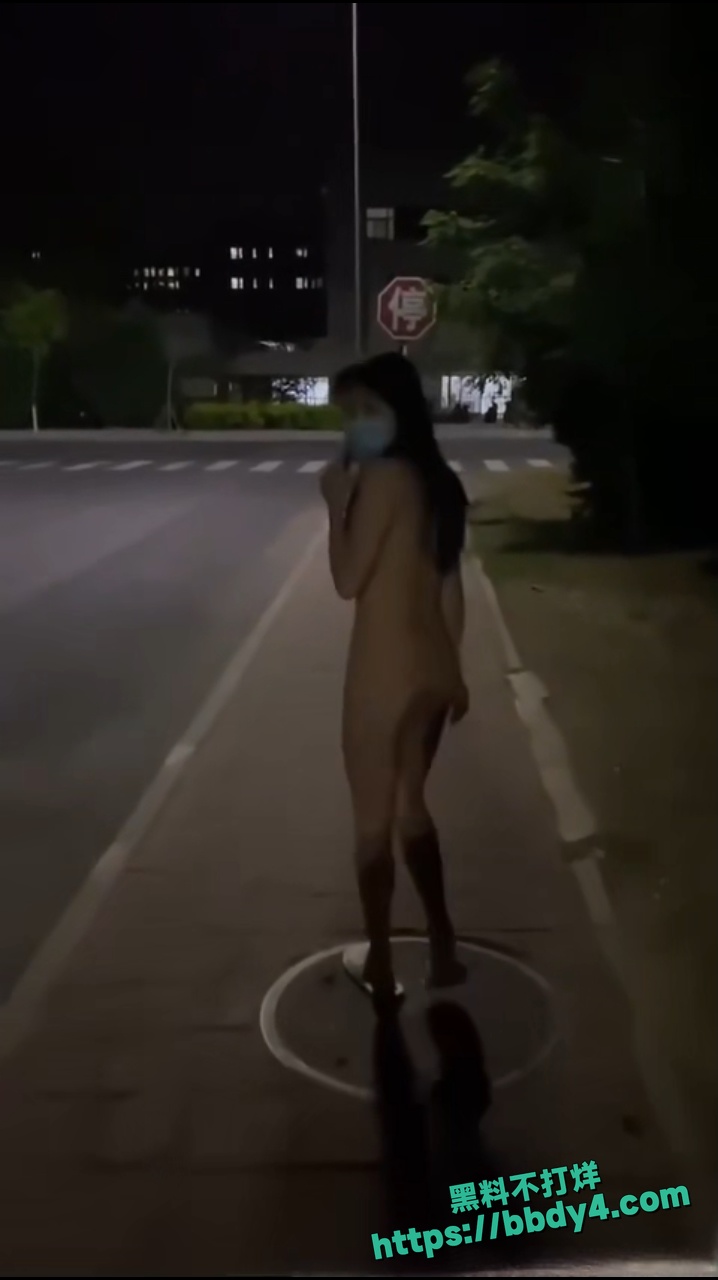 淫水狂喷浪叫求操13
