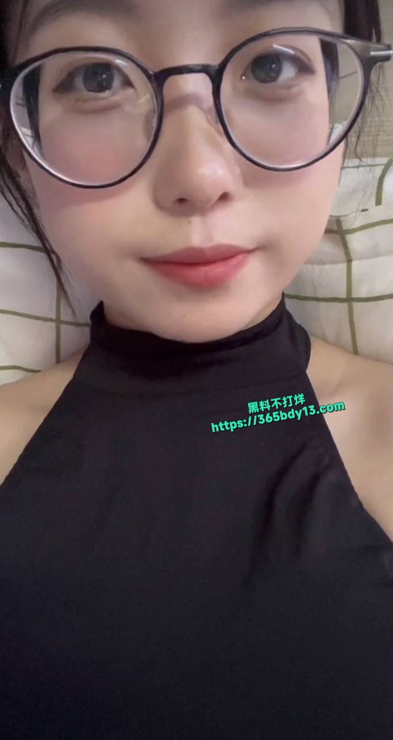 素人眼镜妹53