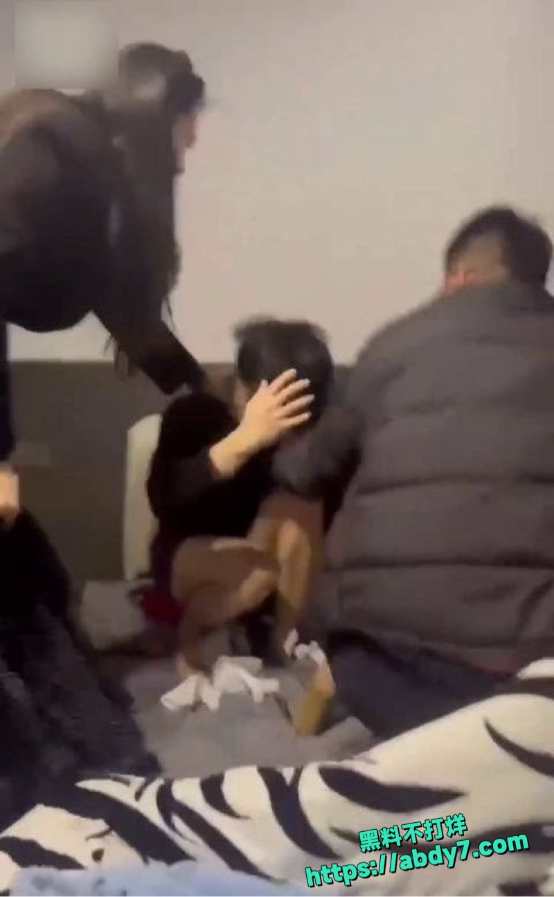 温州龙港人妻神探附体联手正夫现场抓奸9