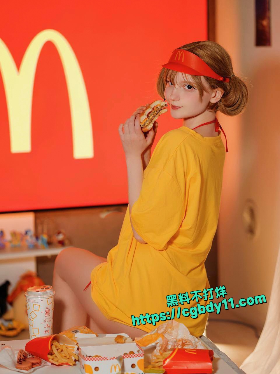 马斯克变性儿子薇薇安写真8