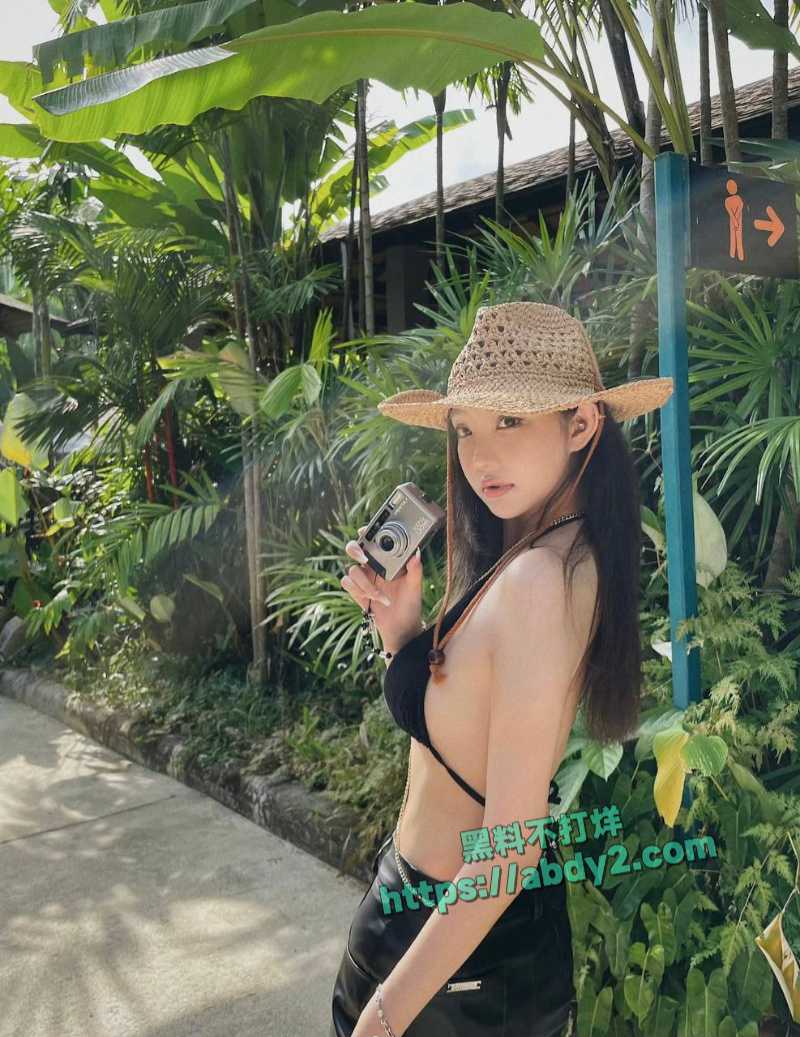 抖音最甜情侣慎婕树一分手男方深夜抛出诸多黑料 18
