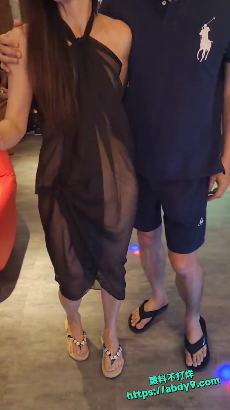 sexygirl薄纱乳晕毕露视频 2