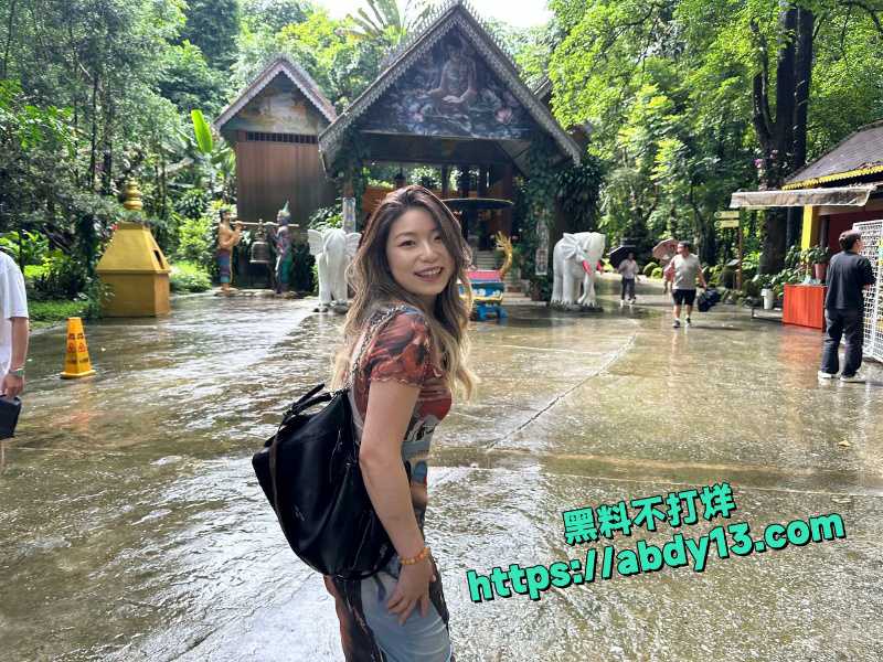 极品良家少妇周小慧不雅视频流出 1