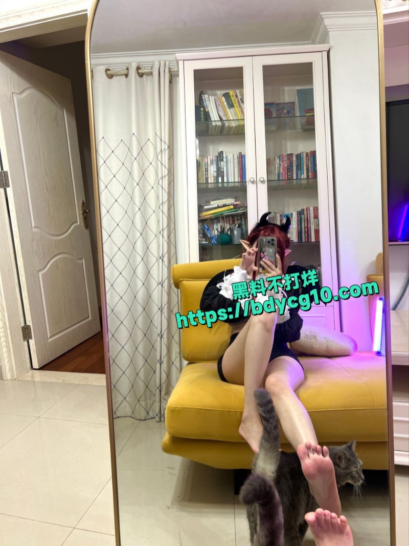 抖音24w粉丝小甜瓜足控福利15