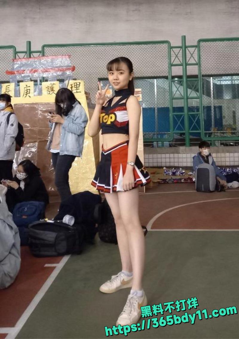 推特调教多位高颜值小姐姐全过程曝光57.