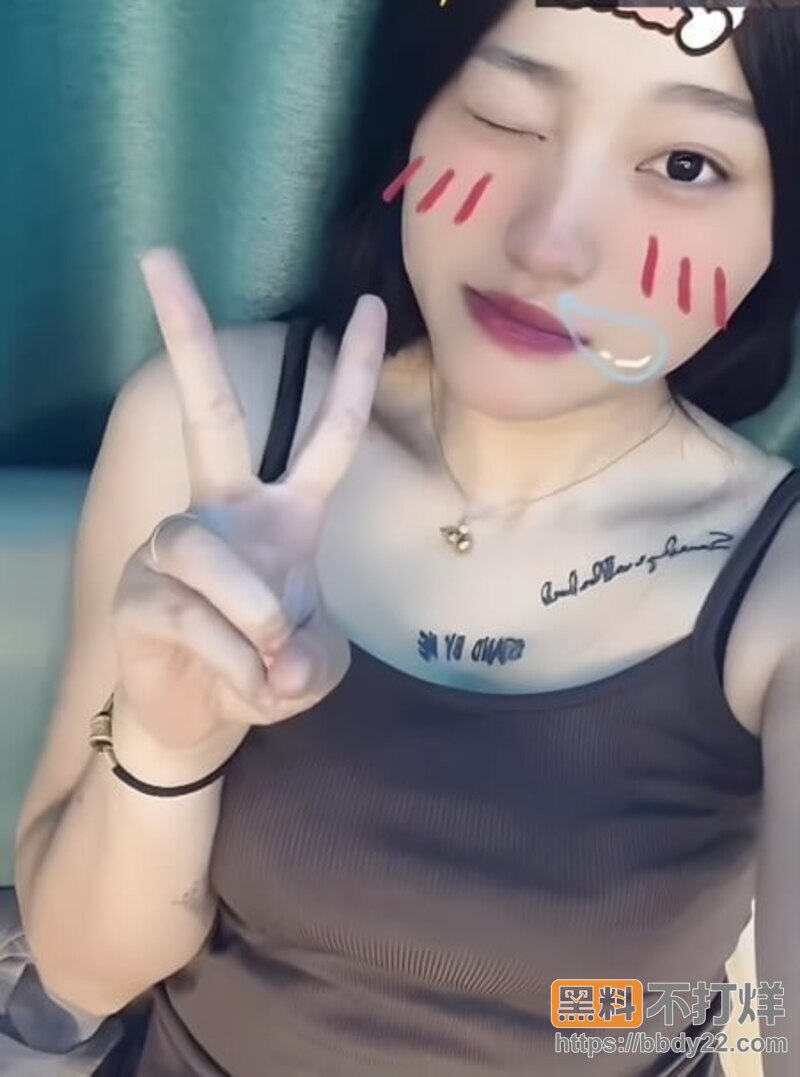 超可爱的白领上班族王家铭3