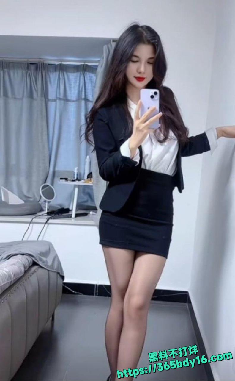 快手阿意巨乳反差婊视频4.
