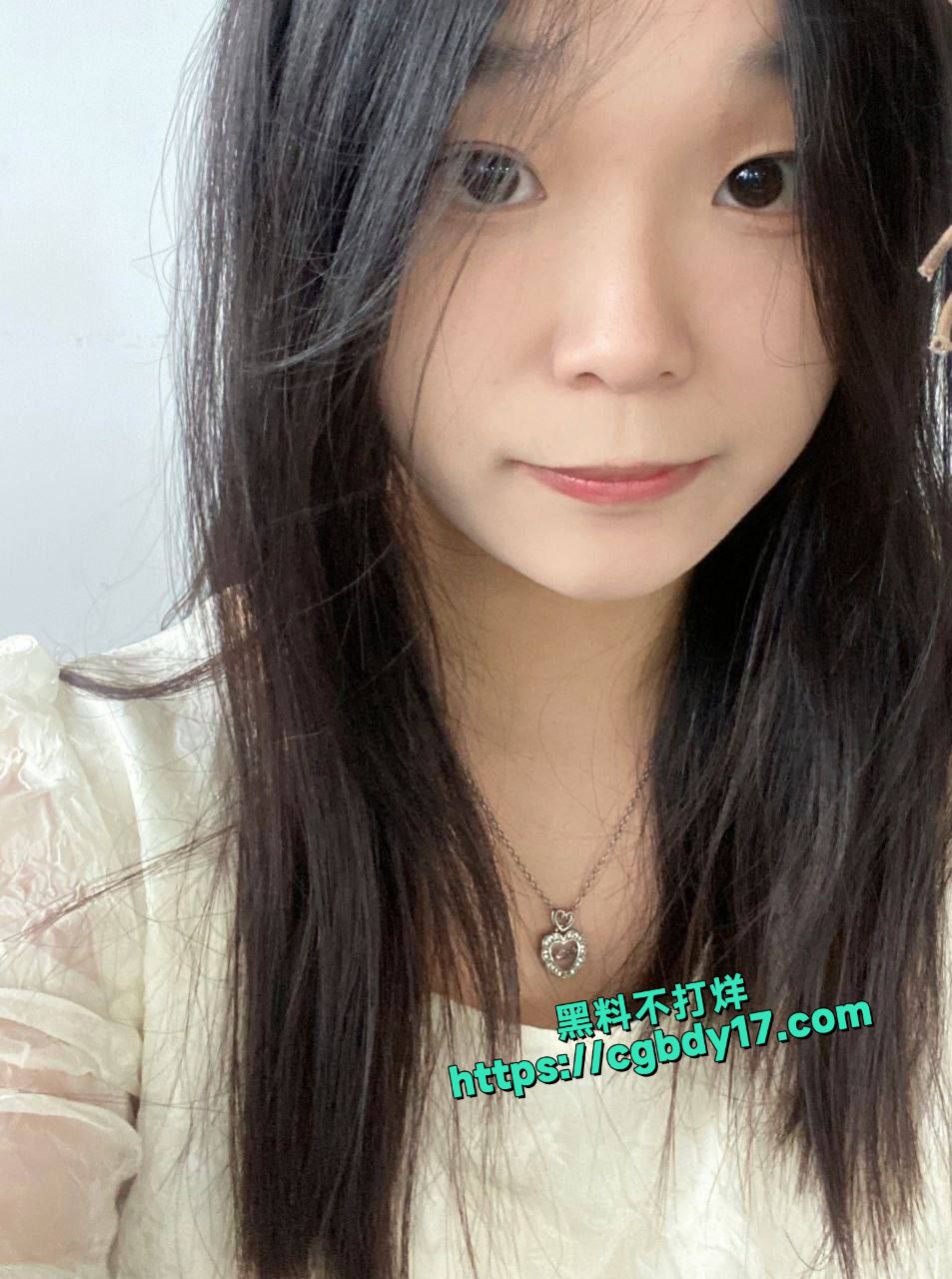 江西上饶职业技术学院王思琪与前男友性爱视频泄密1