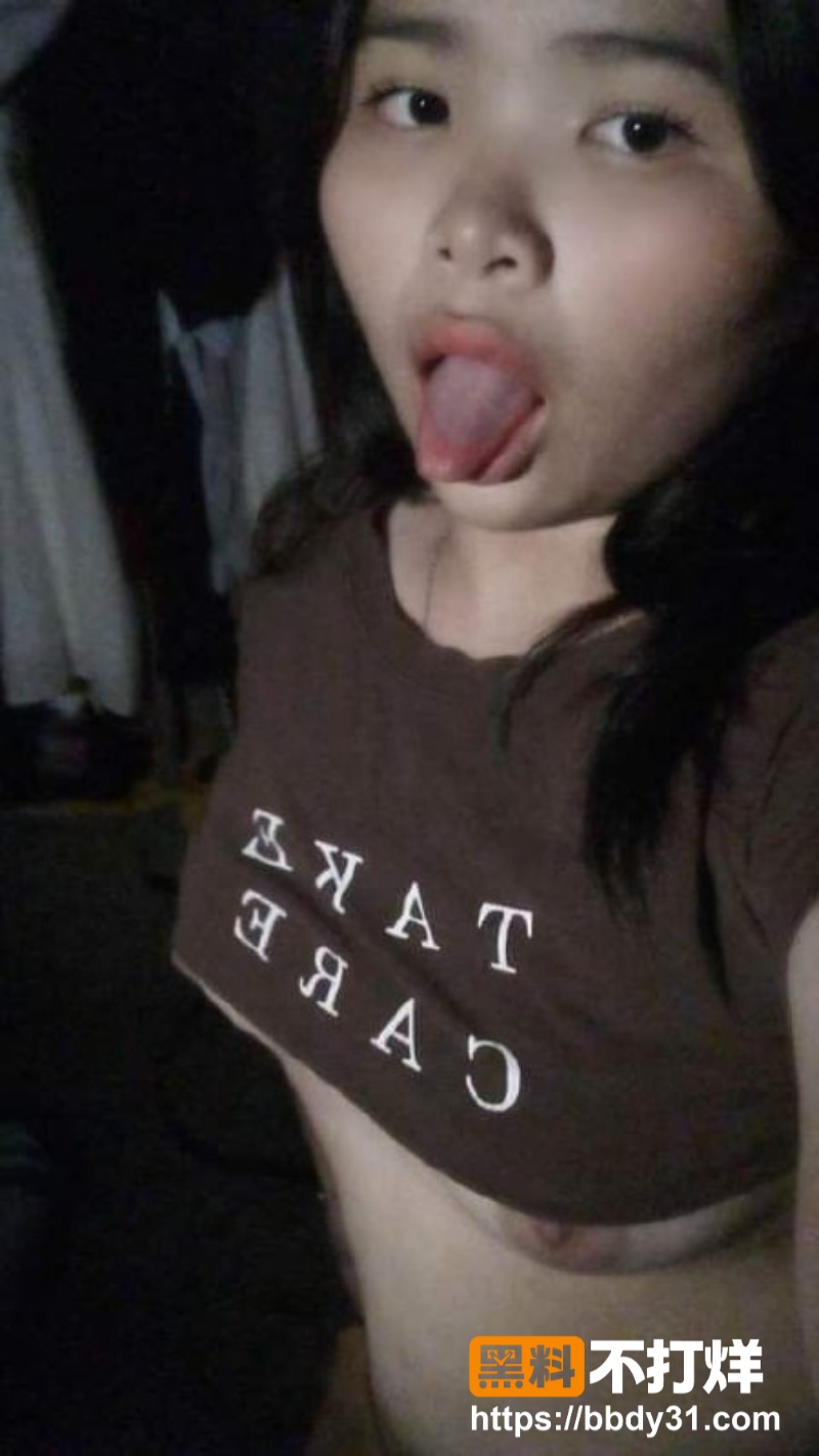 越南小胖妹奶子又大又骚