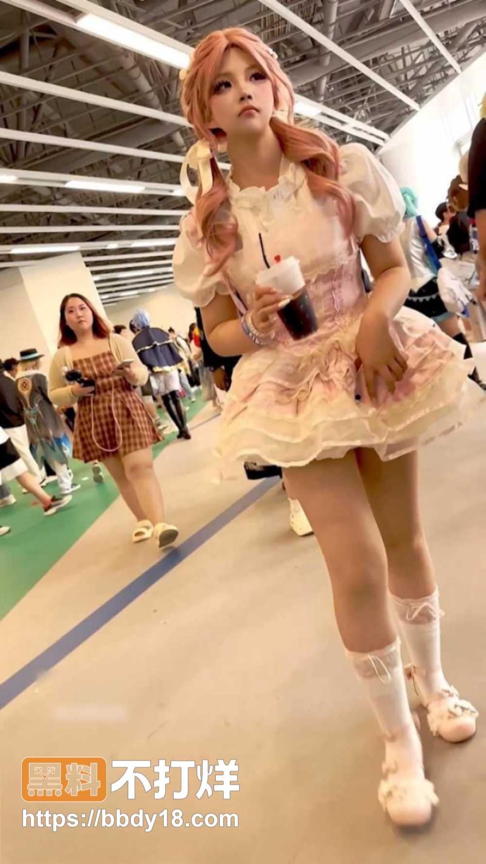 双马尾学姐 1