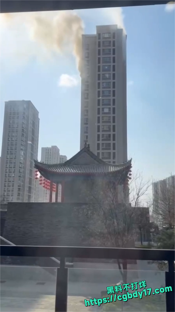 青岛一高层小区发生爆炸