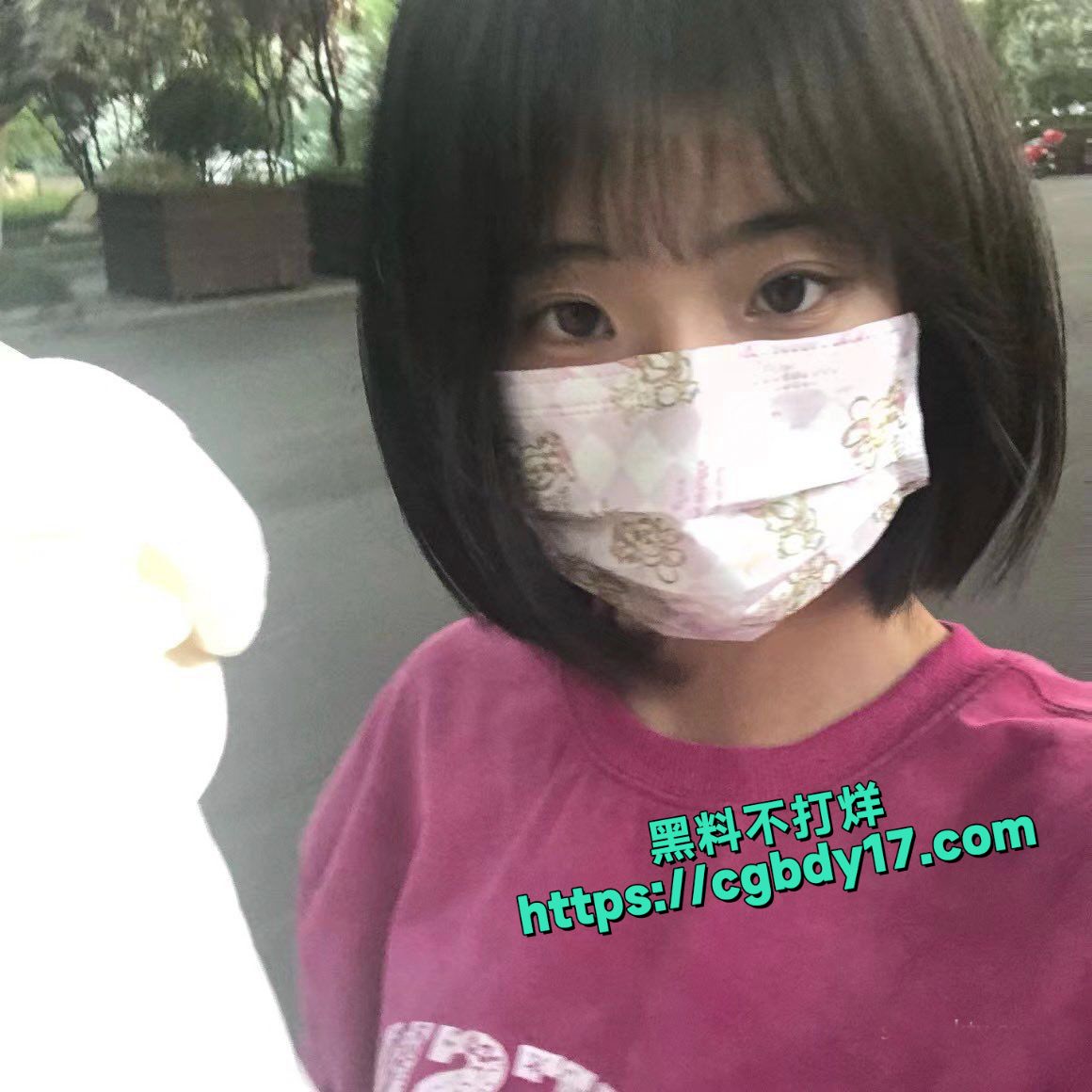 山西运城某学大一短发清纯学妹，实则母狗一只13