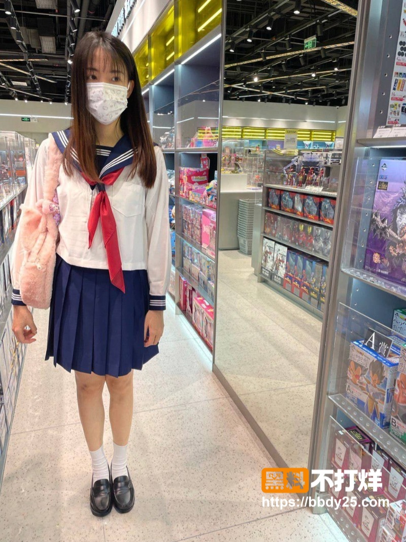 某三甲医院极品反差婊护士吴新园84