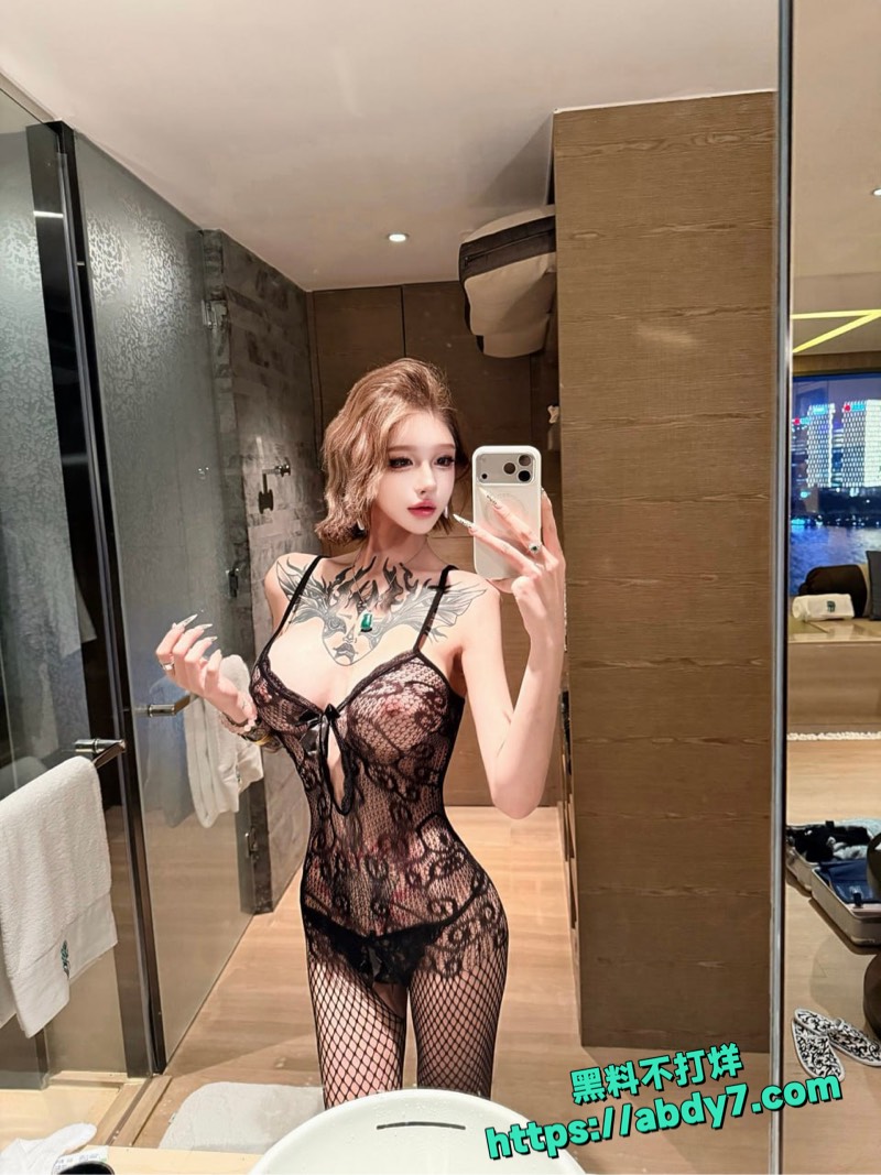 推特琳酱裸舞自慰视频5