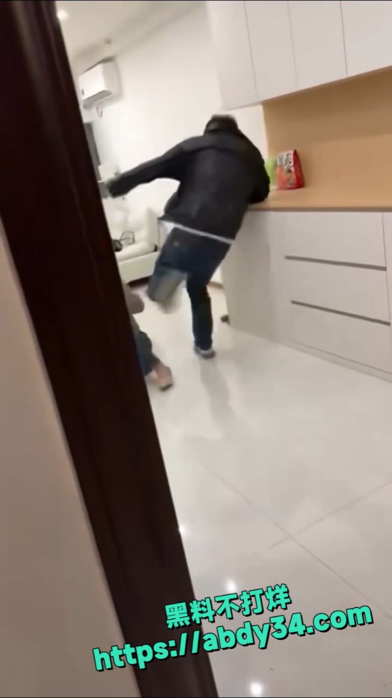 暴打打女人  8