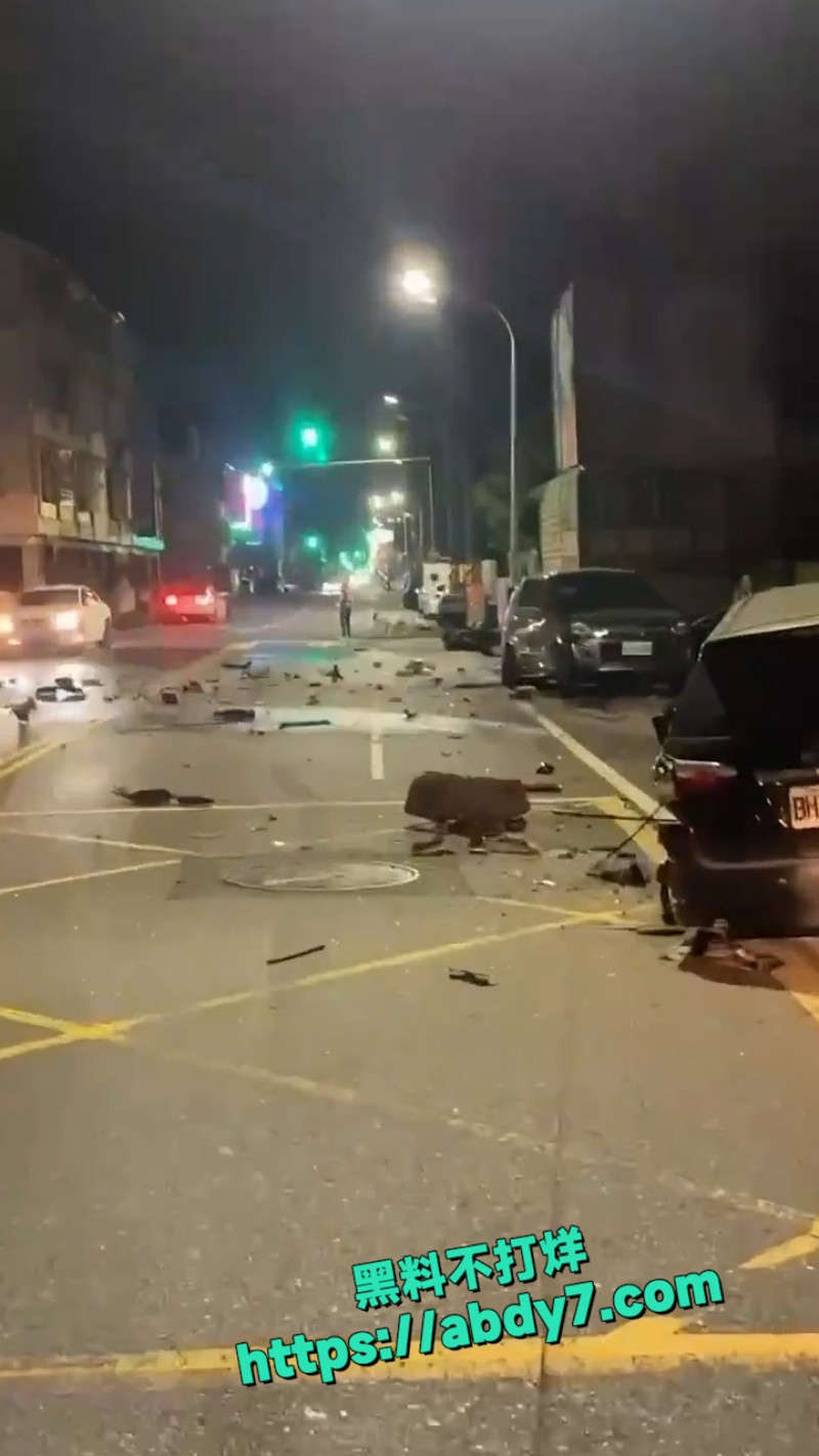 昨天台南街头车祸 1
