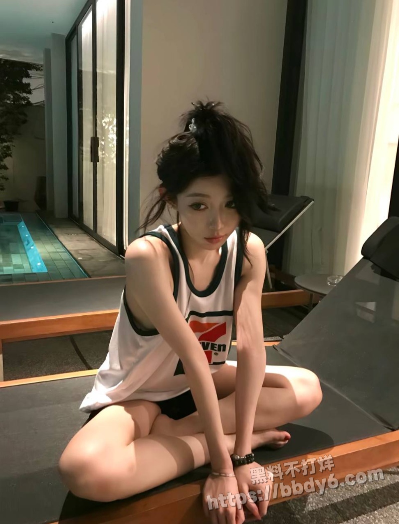 小伊伊22