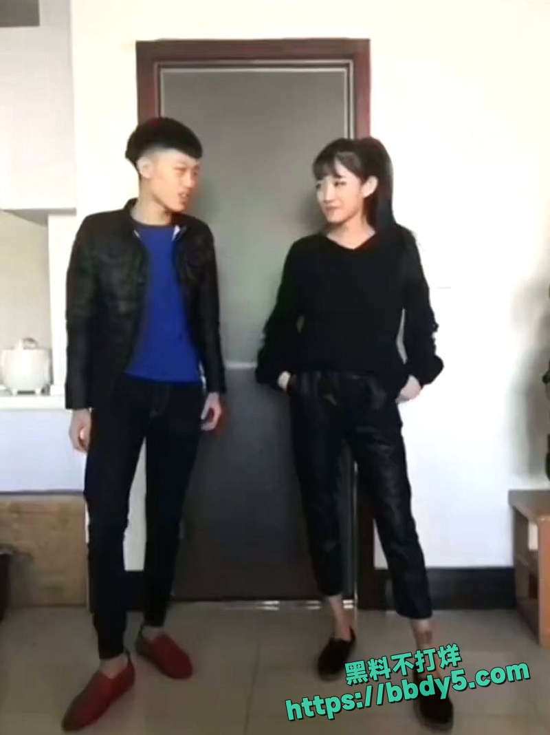 女网红小伊伊包养小鲜肉15