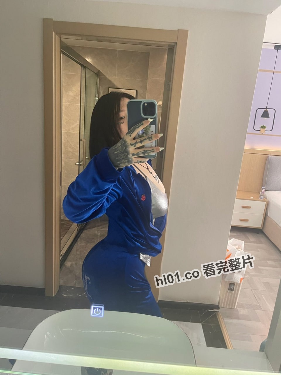 1 (12).jpg
