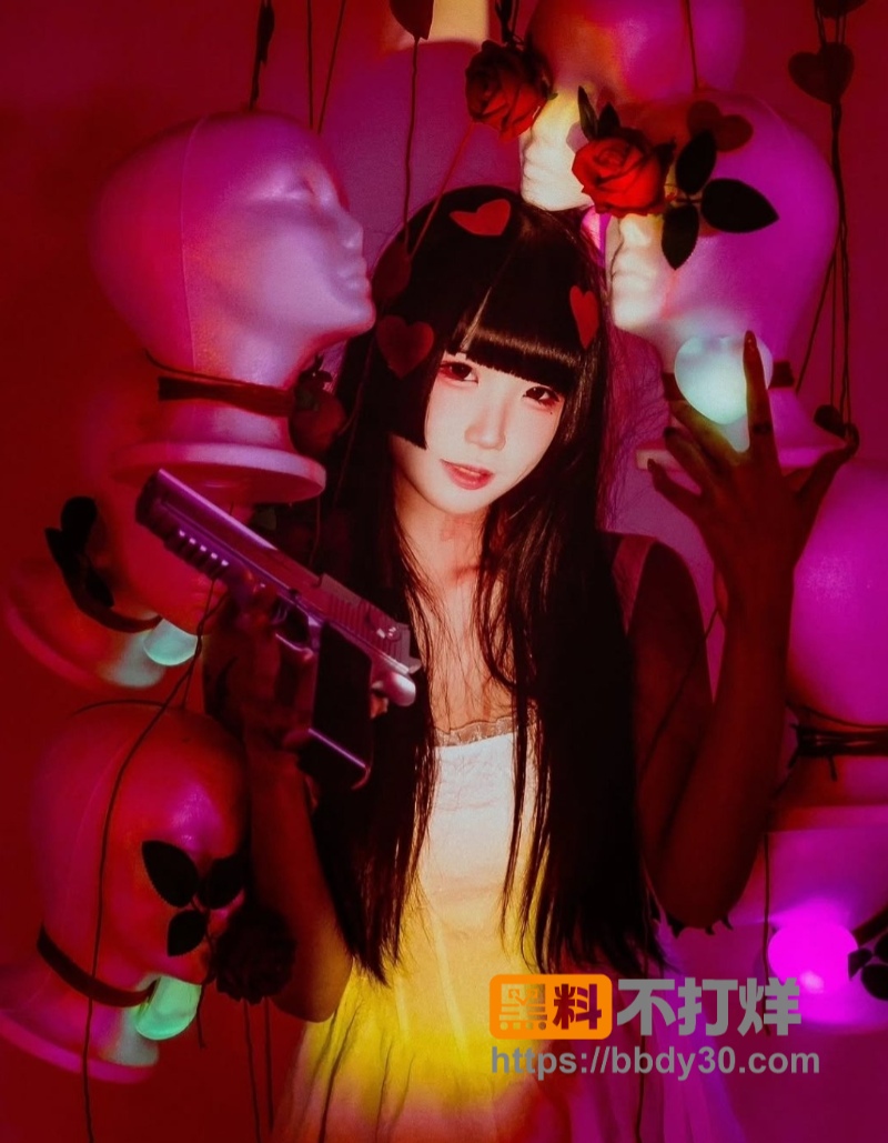 齐刘海cosplay小网红乐了5