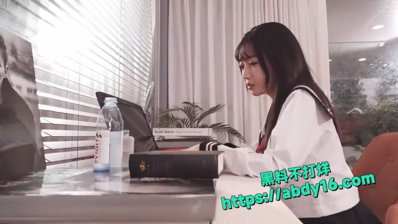 台妹学生cos办公室 1