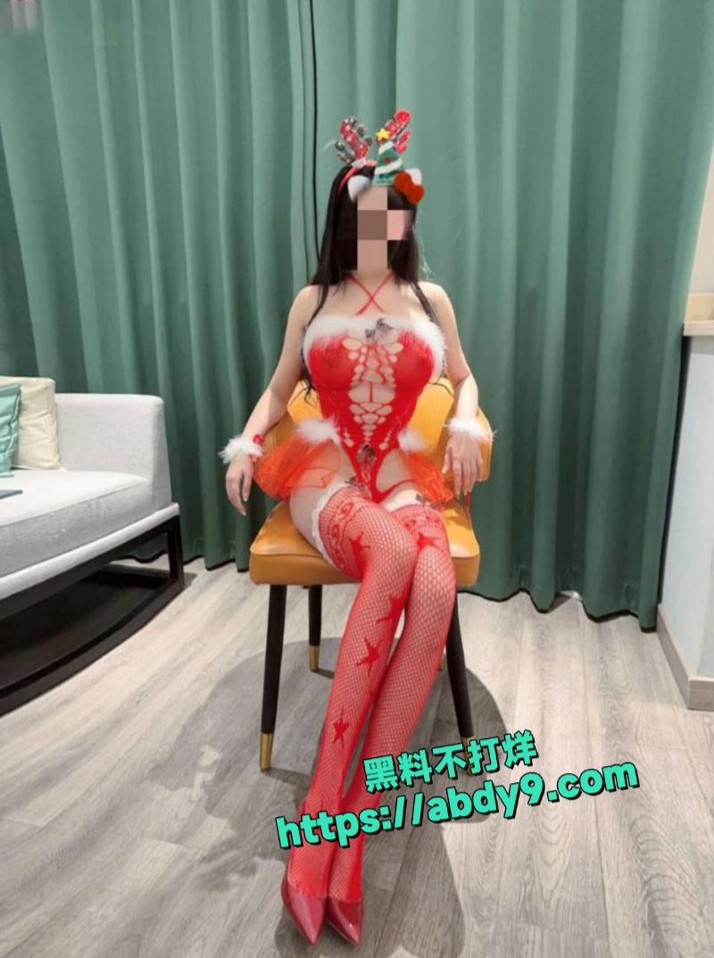 推特约炮大神大魔王FQ约操福利姬合集 5