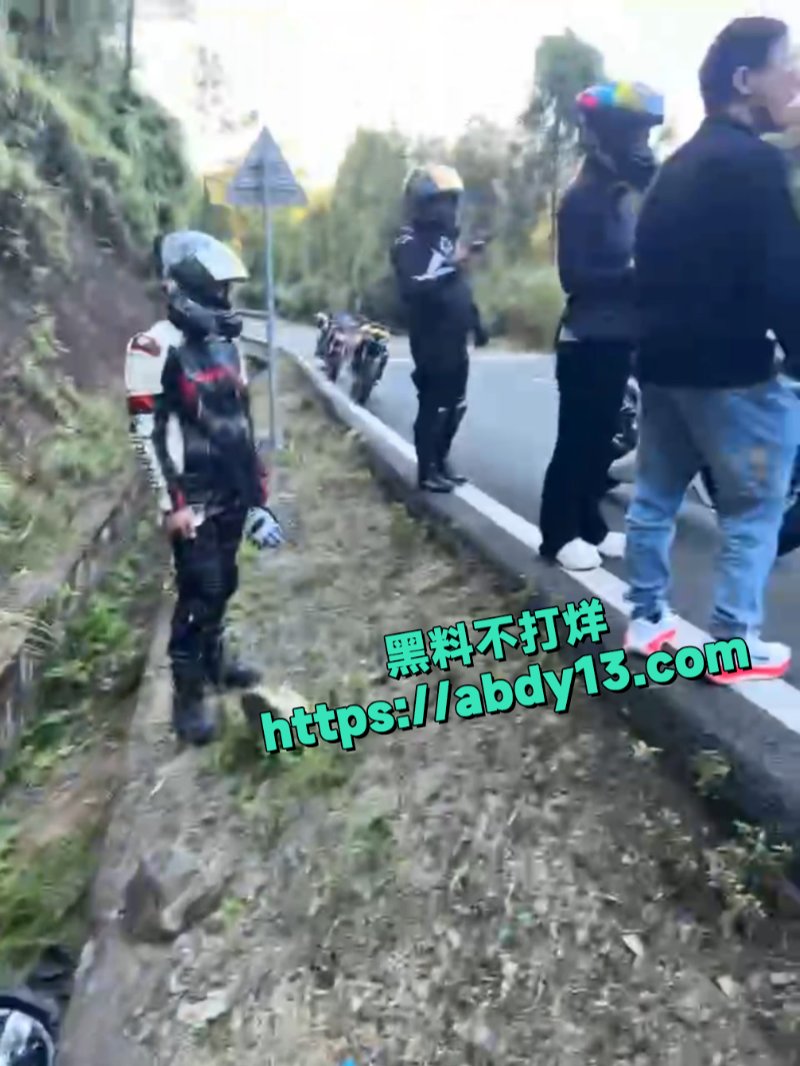 网红袁聪摩托骑手出事故5