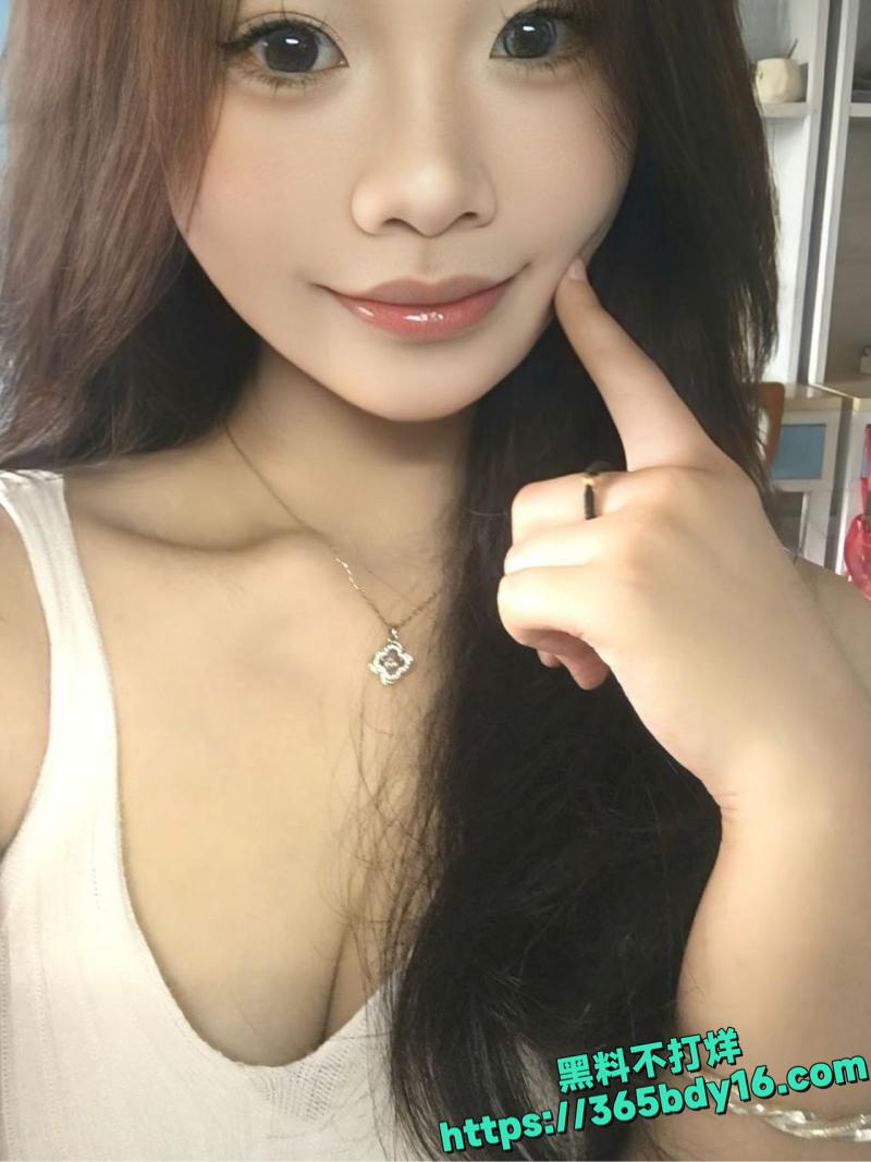 大一清纯妹子学长爆操视频7