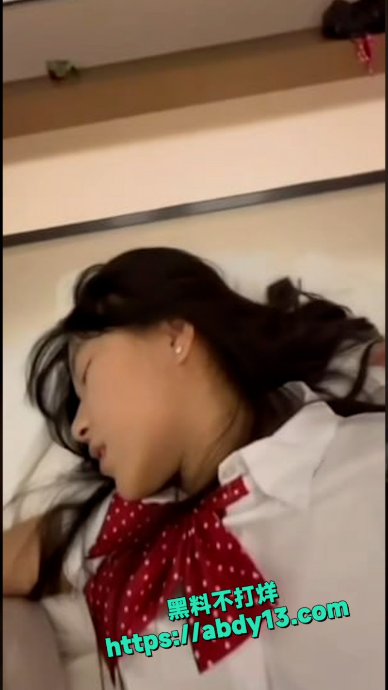 马丹妮极品JK学生妹 6