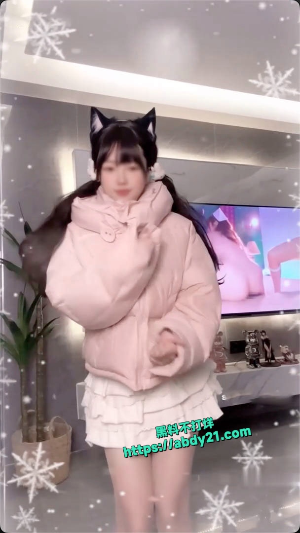 福利姬小云仙圣诞定制裸舞合集 1